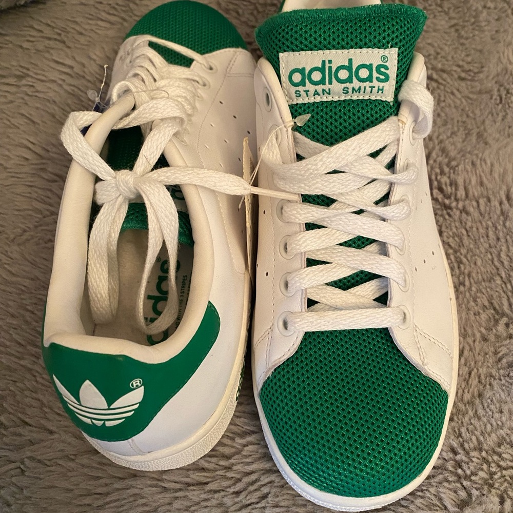 RARE VINTAGE 2005 ADIDAS STAN SMITH WHITE/GREEN TOE/TONGUE SNEAKERS SZ 9.5 US M